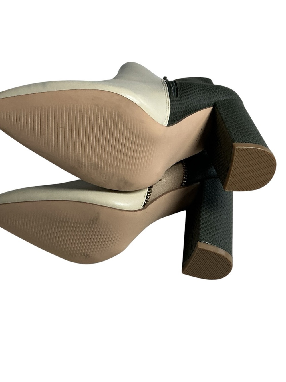JustFab Rosamund Patchwork Ankle Booties Cream Green Snake Pointed Toe 7.5 - Picture 5 of 11
